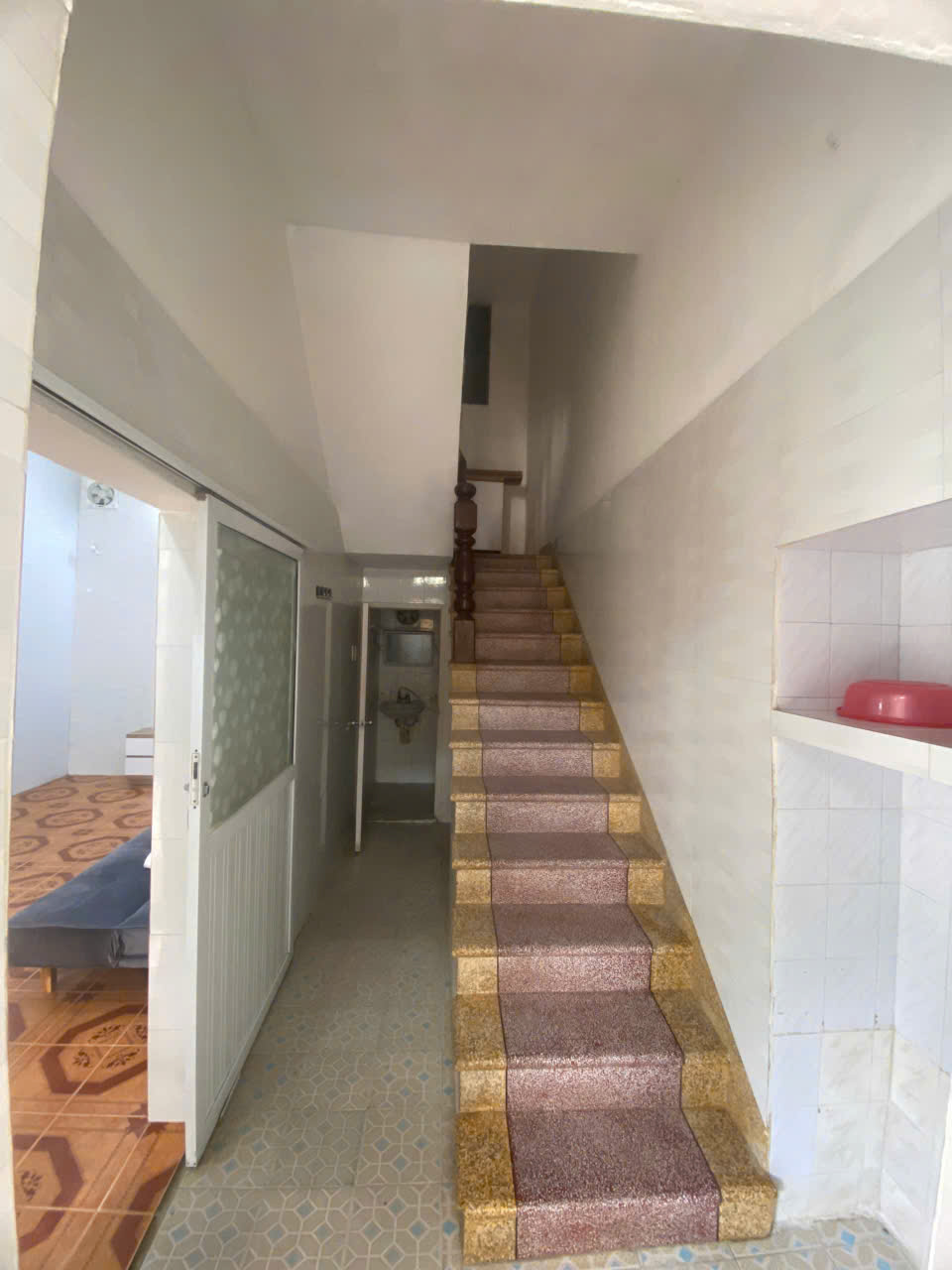 Cho thuê nhà ngõ ô tô 240 Phố Tân Mai, 45m2, 3.5 tầng, 3 ngủ, 9 Triệu - Ảnh 4